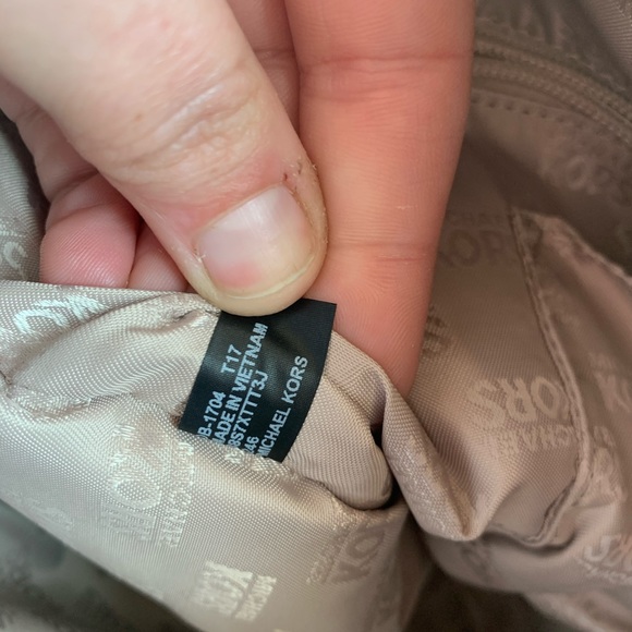 Michael Kors Tote - Picture 5 of 6